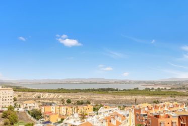Vue sur mer | Superbe penthouse en duplex