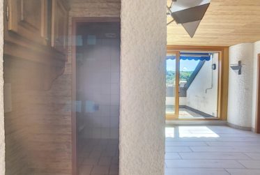 Grand 5 pièces en Duplex | Centre Lucens