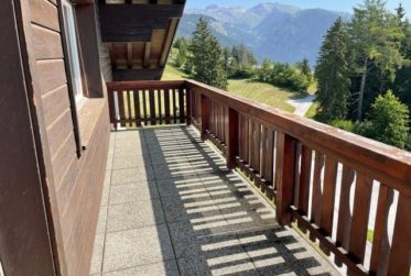 Attique | Vue panoramique sur les Alpes