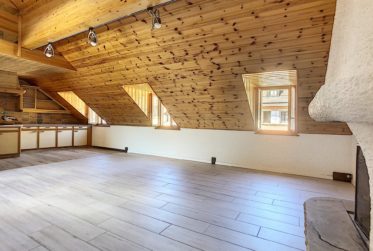 Grand 5 pièces en Duplex | Centre Lucens