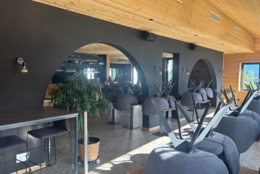 Restaurant neuf et entièrement équipé | Le Pâquier-Montbarry FR