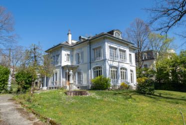 Propriété proche de de tout | Ville | Lac
