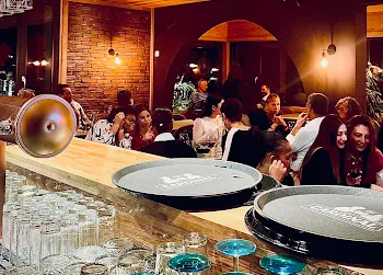 Restaurant neuf et entièrement équipé | Le Pâquier-Montbarry FR