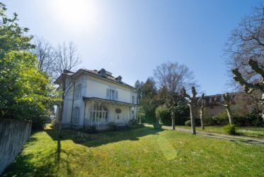 Propriété proche de de tout | Ville | Lac
