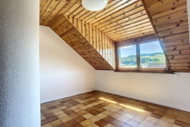 Grand 5 pièces en Duplex | Centre Lucens