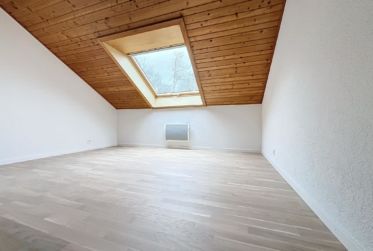 Attique rénové | Tolochenaz
