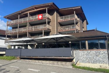Restaurant neuf et entièrement équipé | Le Pâquier-Montbarry FR