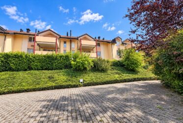 Grand 3.5 pièces en attique | Terrasse | Yverdon
