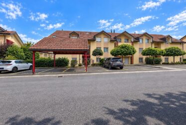 Grand 3.5 pièces en attique | Terrasse | Yverdon