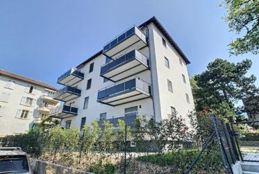 Rez supérieur | jardin | terrasse | Local vélo électrique