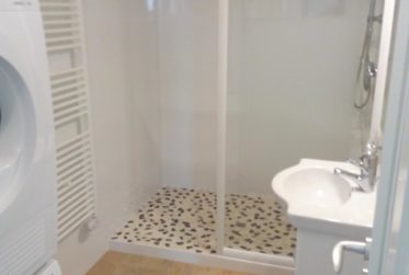 Studio neuf avec terrasse | Fribourg