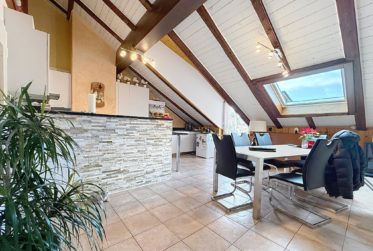 Petit immeuble villageois de 2 logements