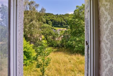 Deux Bâtiments à Rénover